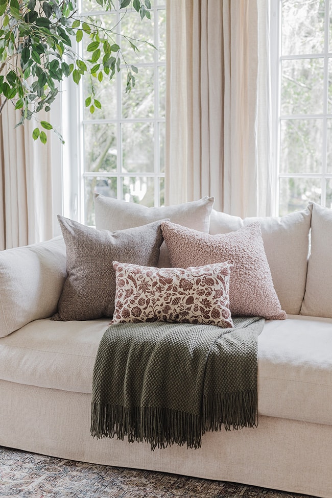 Fall Throw Pillow + Blanket Roundup - Jenna Sue Design