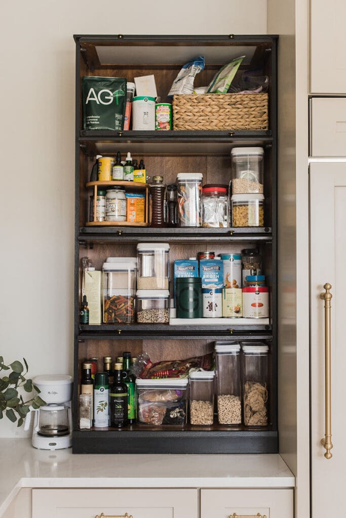 How To Organize Kitchen Pantry Cabinets - Guilin Cabinets