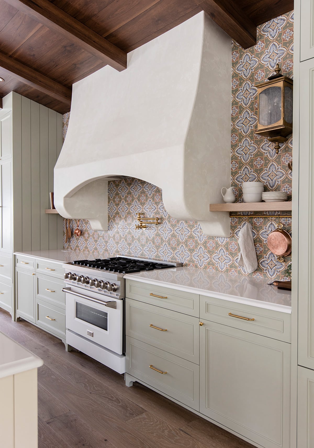 10 Simple Ideas to Update your Kitchen Cabinets - Jenna Sue Design